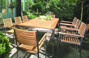 preiswerte und hochwertige Gartenm&ouml;bel  im wetterfestem Kunststoffgeflecht