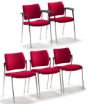 stapelbarer Veranstaltungsstuhl mit Stuhlverbinder