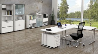 Büroschränke mit 5 Ordnerhöhen Winkelschreibtisch und Büroschränke mit 5 Ordnerhöhen