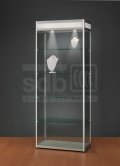 Vitrine mit Blendenfläche für Firmenlogo