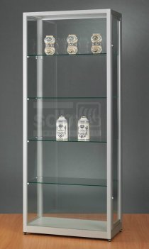 Vitrine mit staubdichten Alu-Profile und staubichten T&uuml;ren