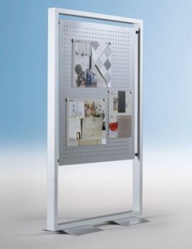freistehende Aushang-Stellwand beidseitige Befestigung von Aushängen mit Haftmagneten