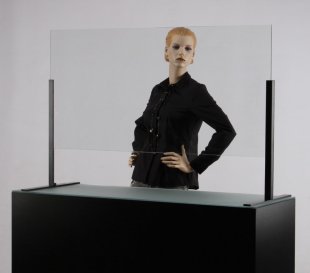 robuster Spuckschutz-Thekenaufsteller aus bruchfestem Sicherheitsglas mit Durchreiche