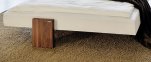 Nussbaum-Doppelbett mit 1 Bettbein